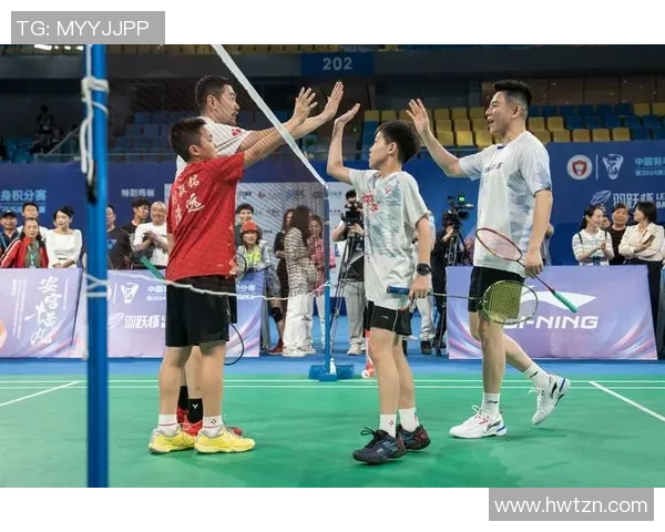 中央五套精彩对决谌龙迎战魏楠争夺羽毛球赛场荣耀