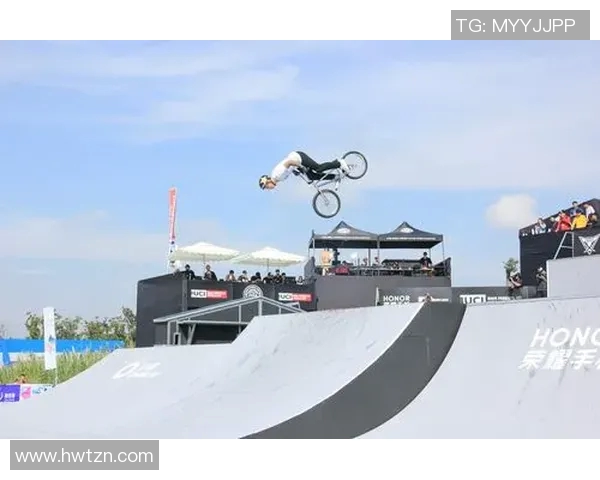 深圳极限运动队的奋斗与荣耀：探索极限运动联赛的精彩瞬间